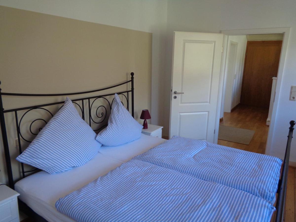 Ferienwohnung Altes Pfarrhaus Mit Flair Und Moselblick 布劳讷贝格 外观 照片
