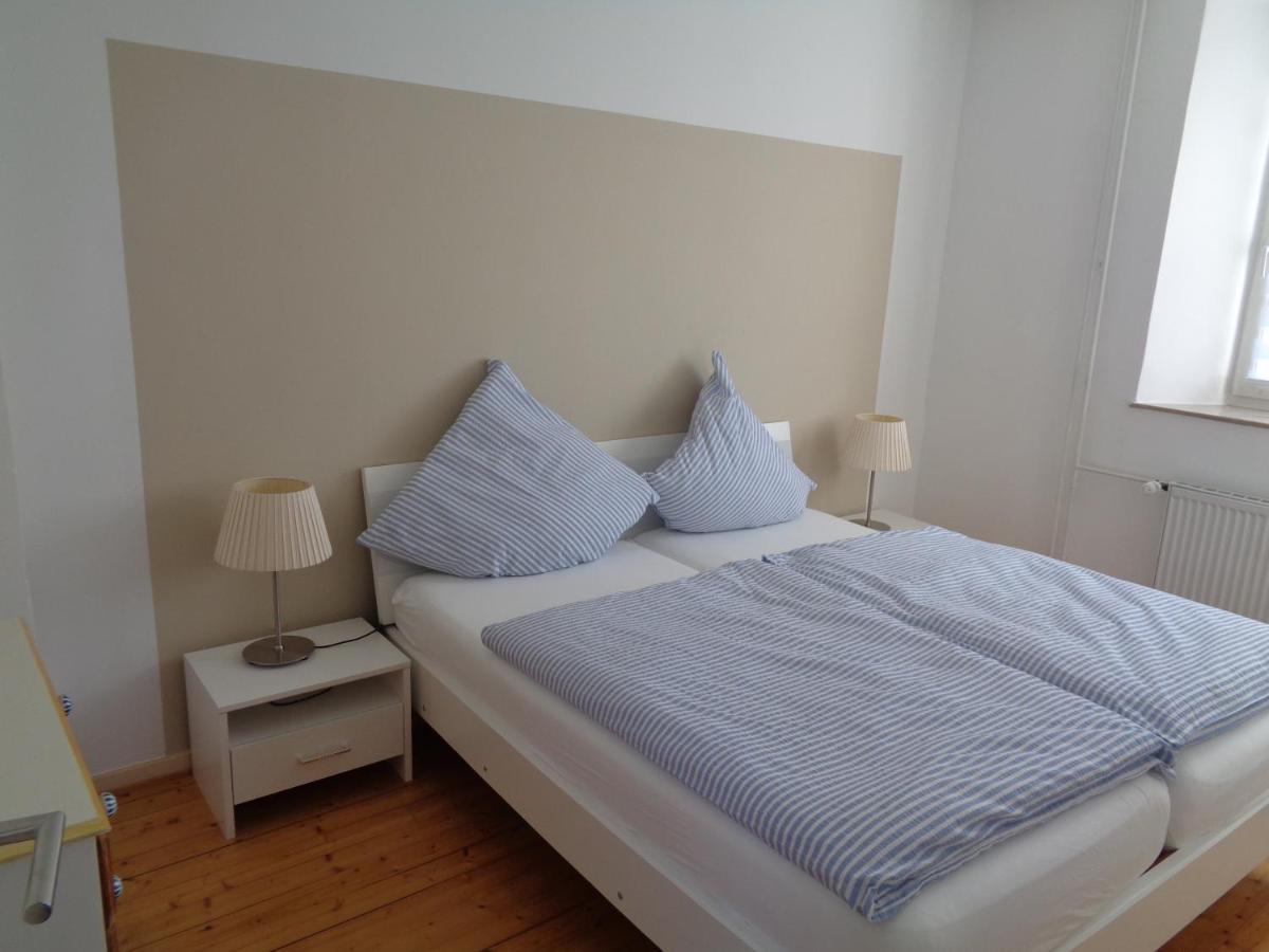 Ferienwohnung Altes Pfarrhaus Mit Flair Und Moselblick 布劳讷贝格 外观 照片